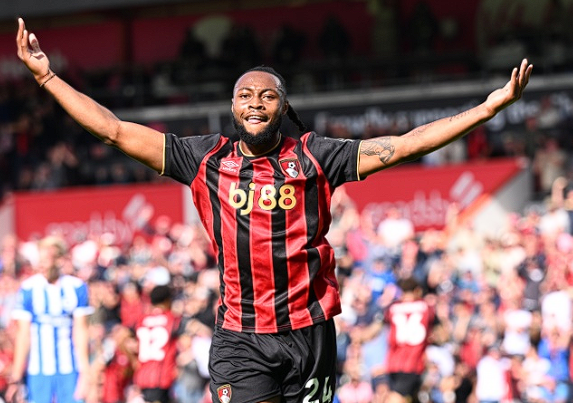 聯(lián)賽杯半決賽首回合：塞梅尼奧融入曼城，暢談比賽感受