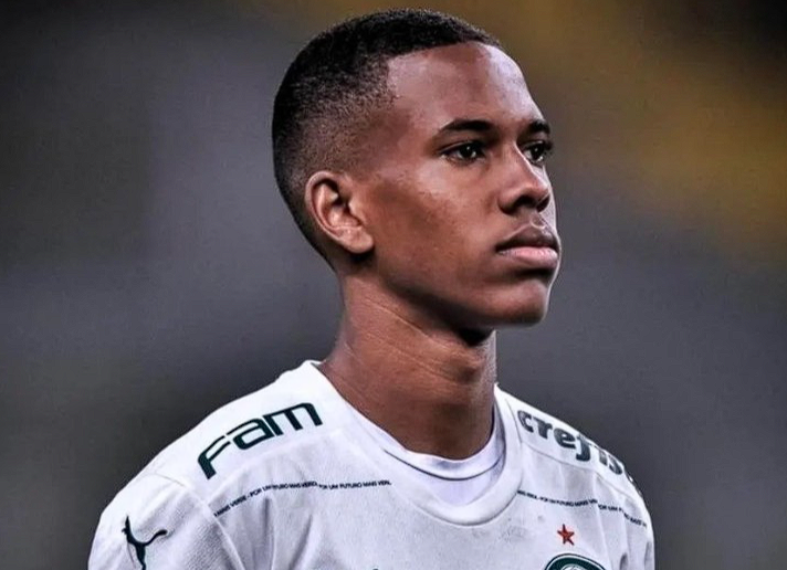 埃斯特旺與恩德里克：昔日隊友閃耀五大聯(lián)賽，今朝各展鋒芒