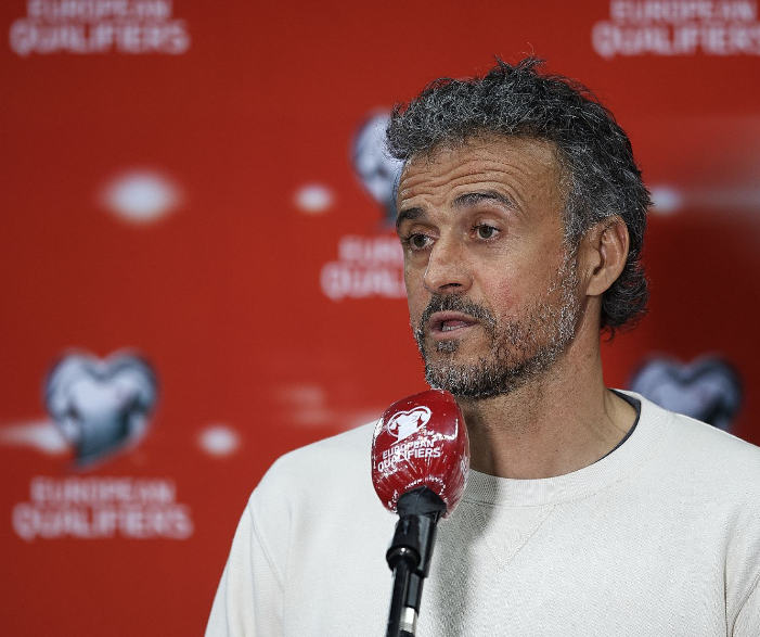 歐冠1/8決賽抽簽：恩里克淡看與切爾西對(duì)決